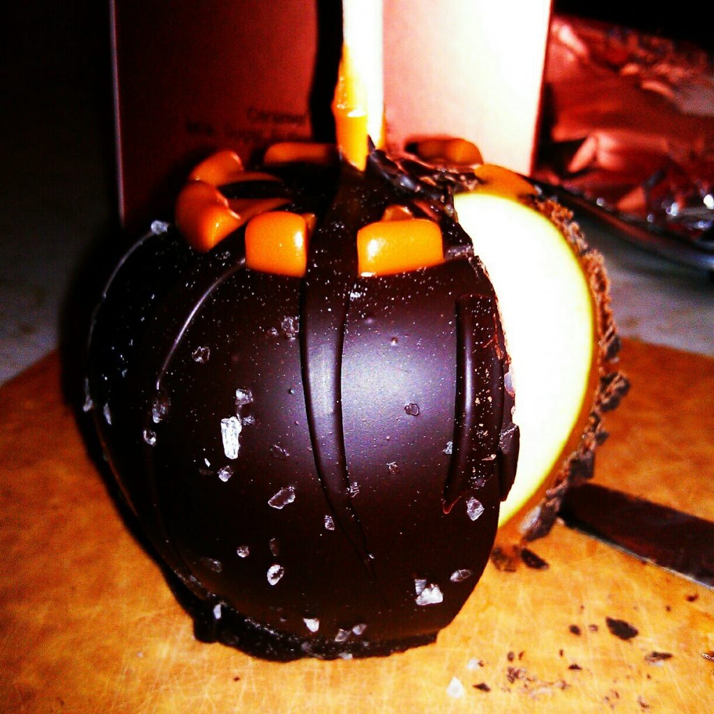 chocolate caramel apple