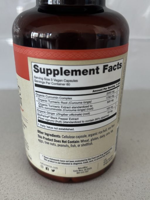 black pepper in turmeric